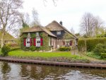 001-124 Giethoorn 1.jpg