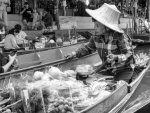 03-50 Damoen Saduak Floating Market 1.jpg