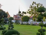 04-187 Wat Arun 1.jpg