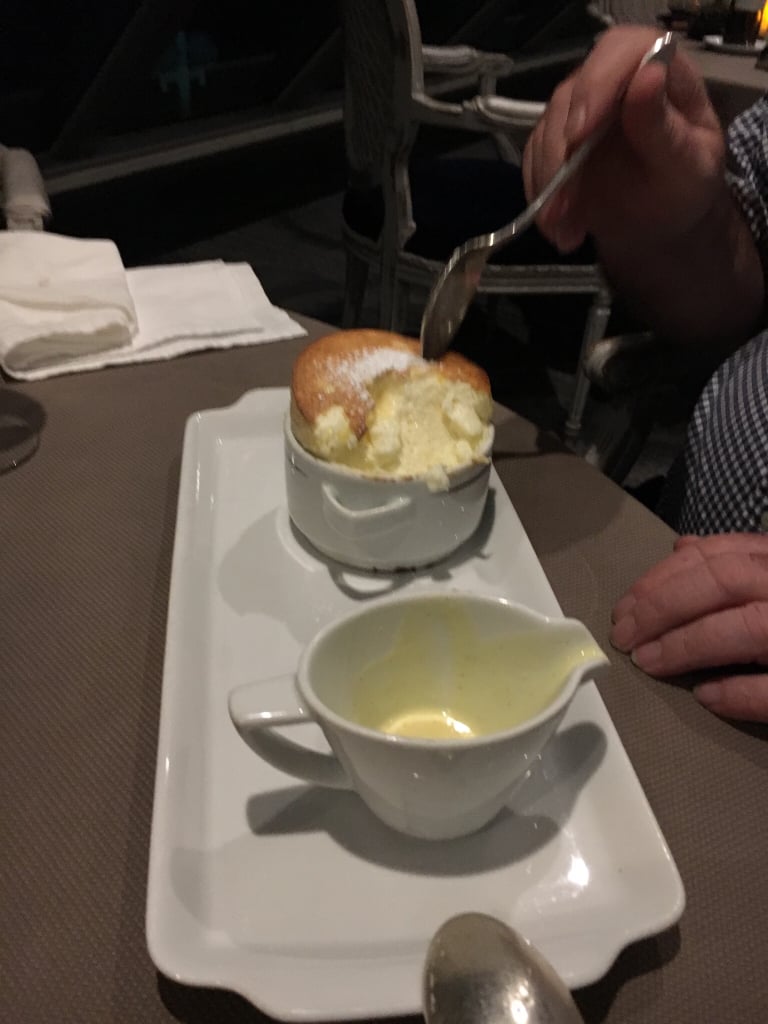 1e9e3b08c7917809840744431bc4fad6.jpg