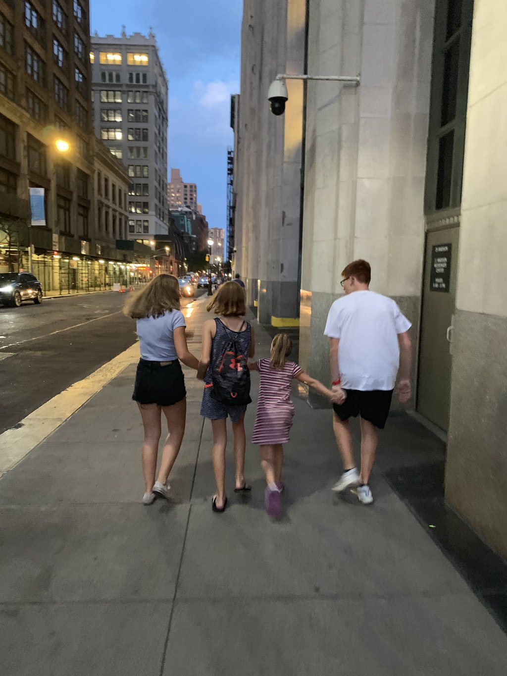 37260179il.jpeg